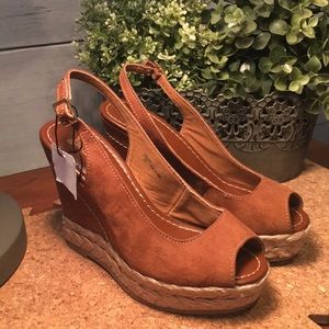 💥oh so cute Wedges